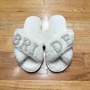 NWOT Bride Wedding Slides